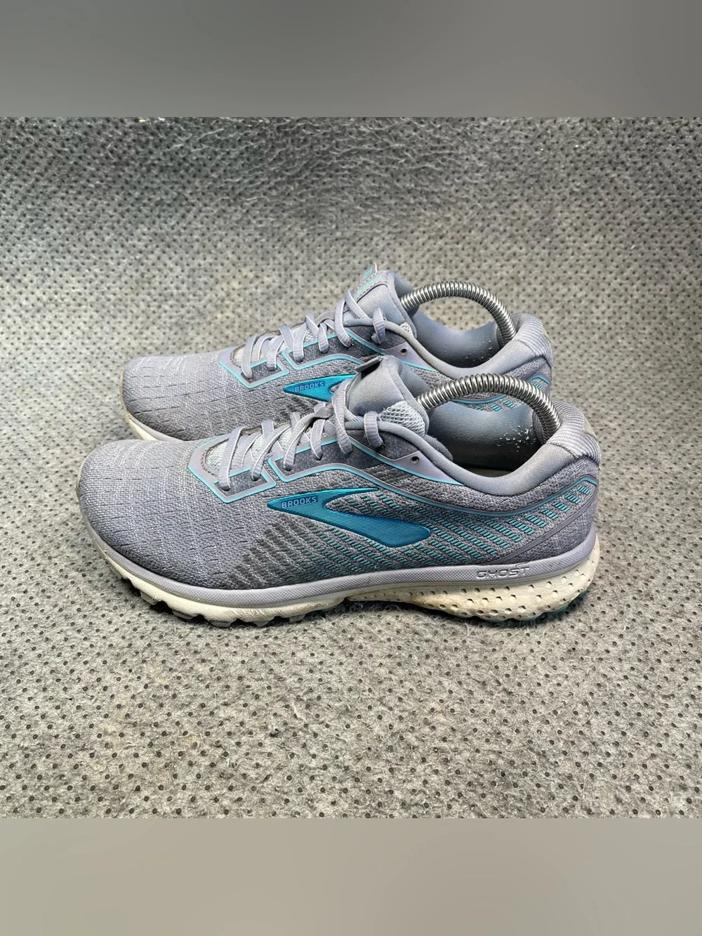 Brooks Ghost 12 Grey Running Shoes Size 11 Women’s